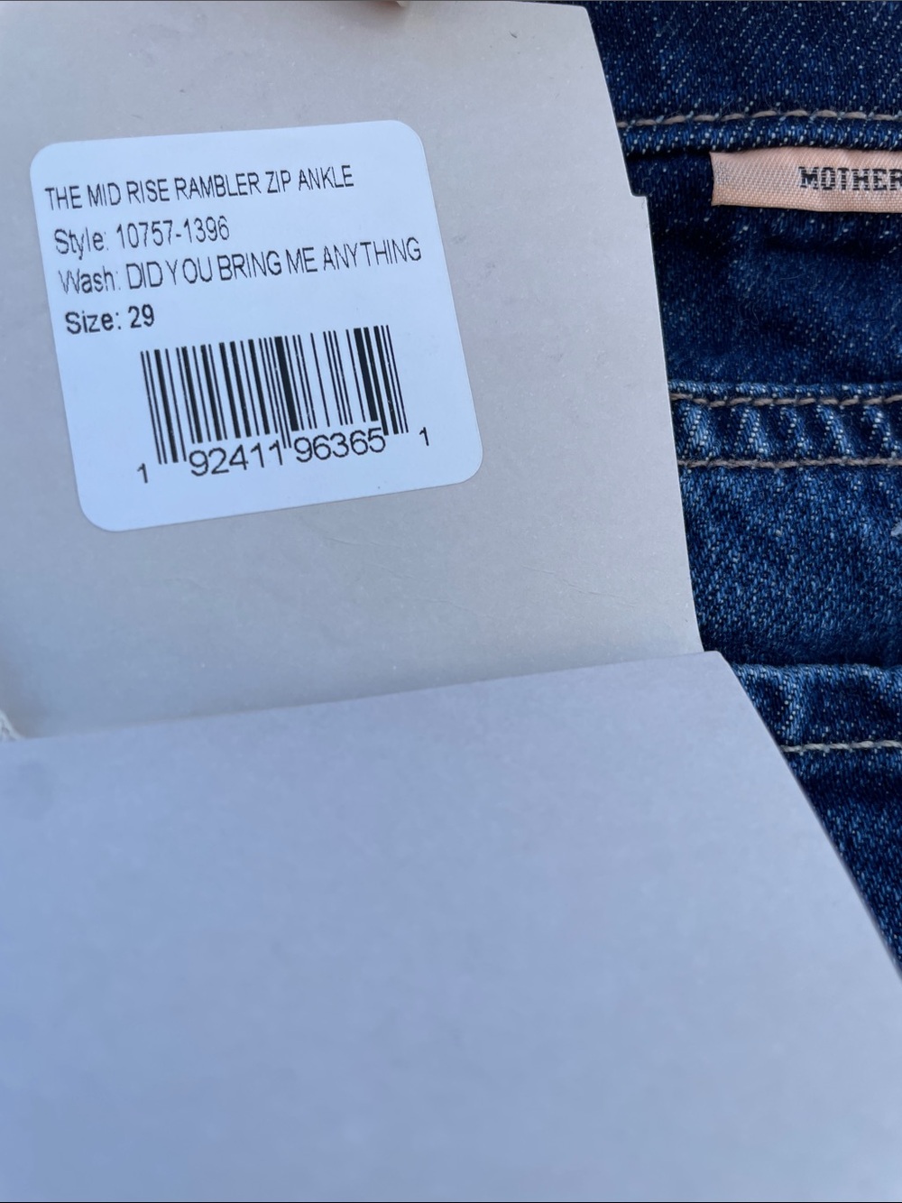 MOTHER *RAMBLER ZIP ANKLE MID RISE *DID YOU BRING ME ANYTHING *SIZE 29 *NWT 268. - Picture 5 of 12